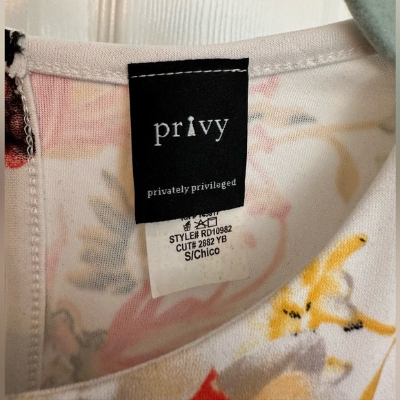 White floral dress - Picture 4 of 5